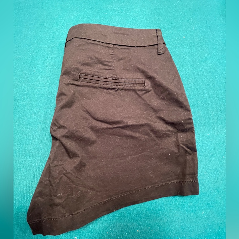 Black old navy shorts